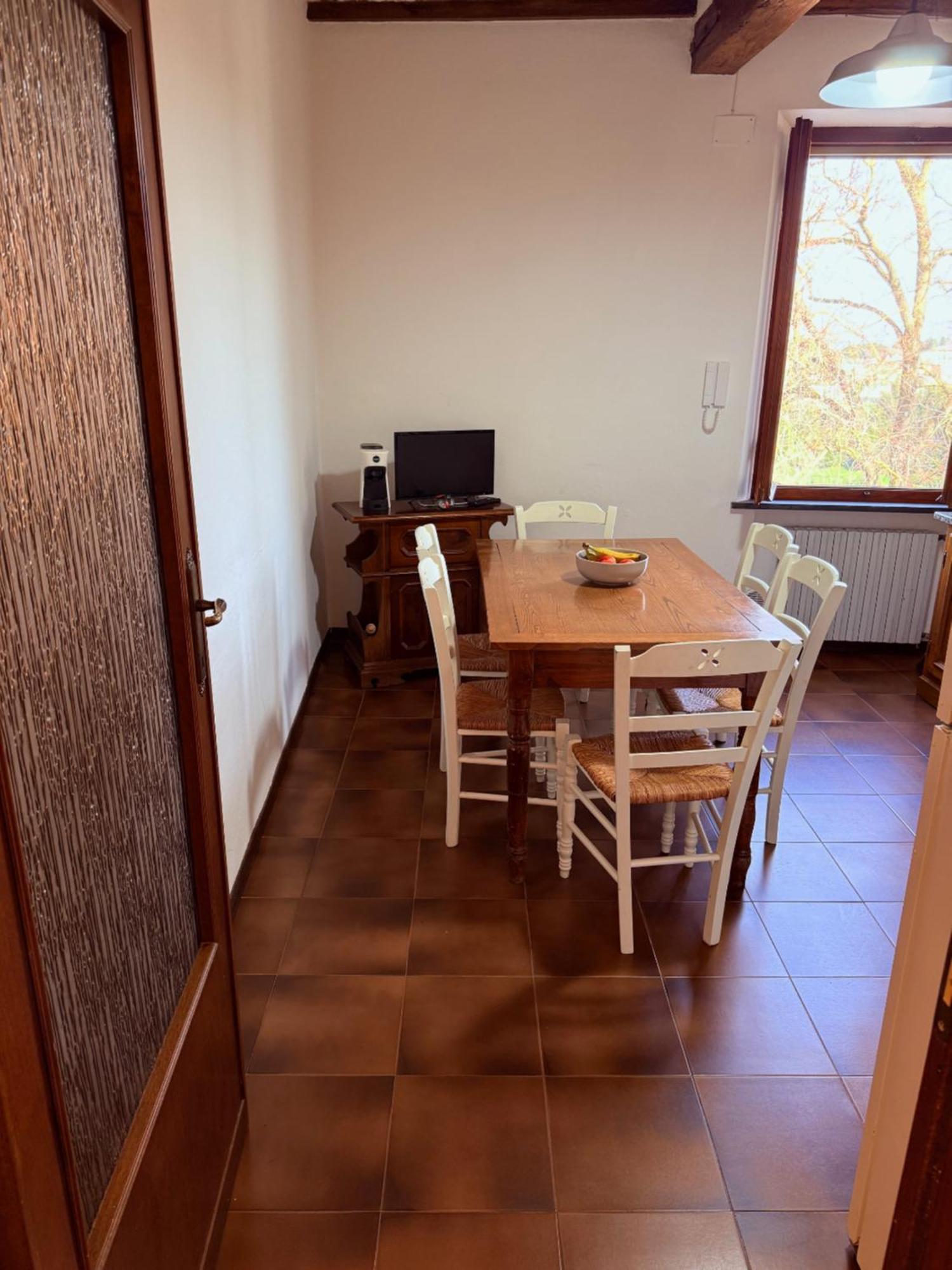 Vila Ciliegia Di Lari - Attico Exteriér fotografie